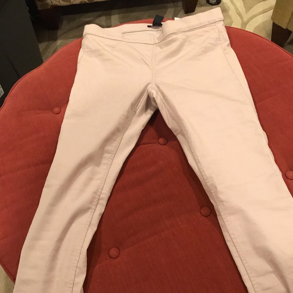 HM light pink pants with back pockets.